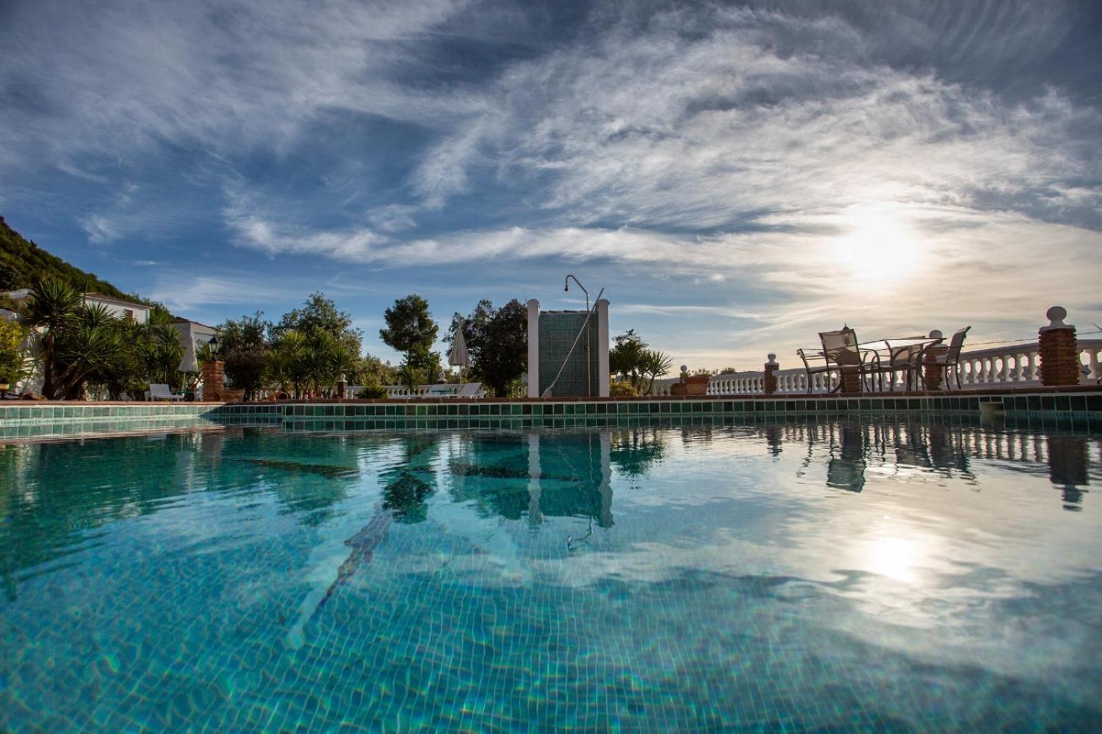 Iznájar Kayenne Holiday Rentals מראה חיצוני תמונה