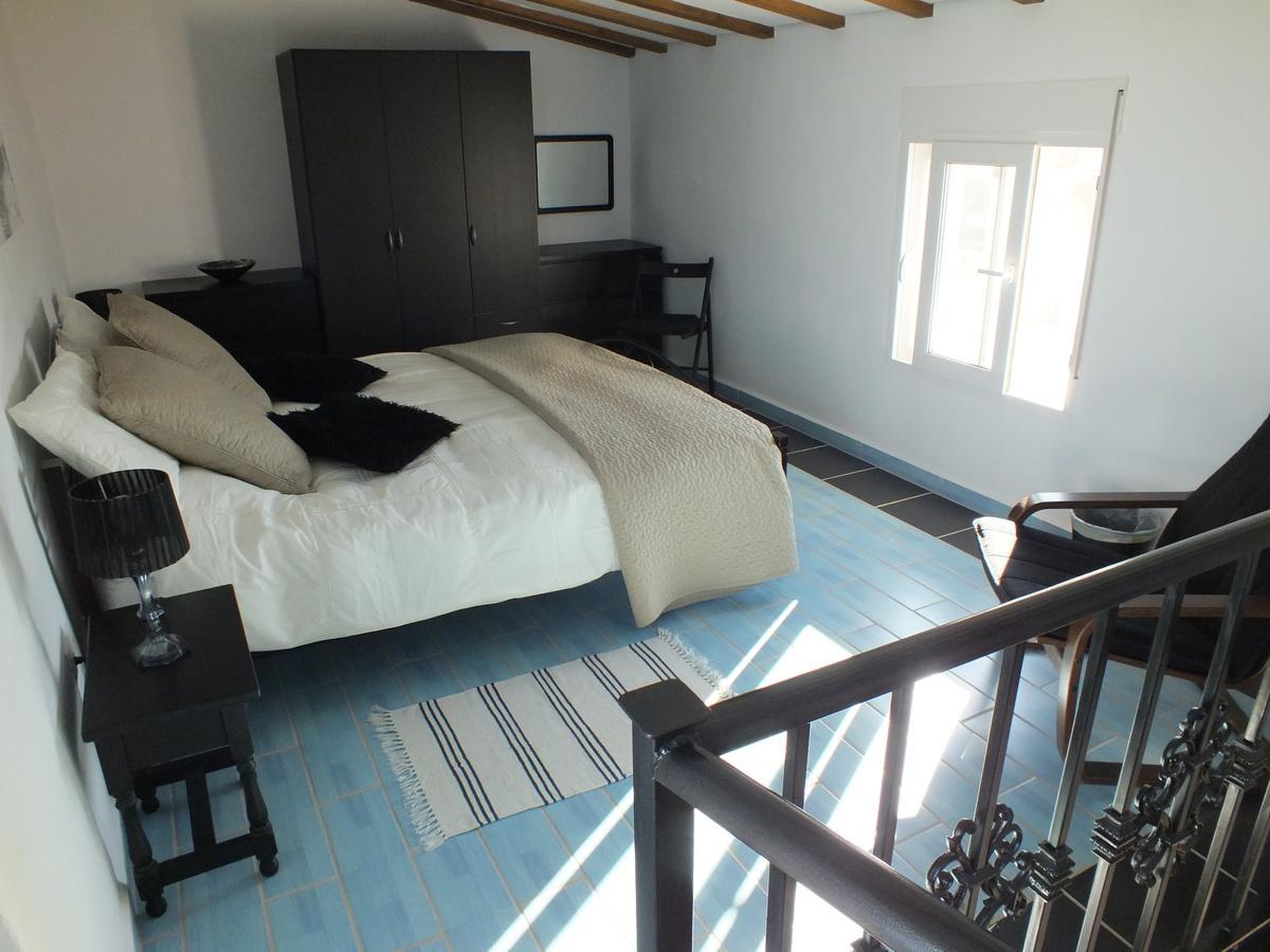 Iznájar Kayenne Holiday Rentals מראה חיצוני תמונה