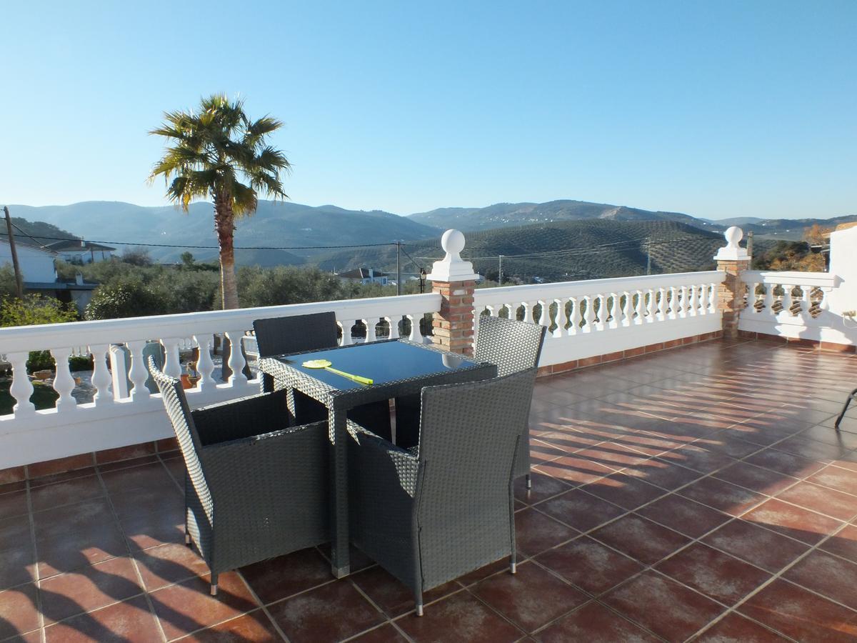 Iznájar Kayenne Holiday Rentals מראה חיצוני תמונה