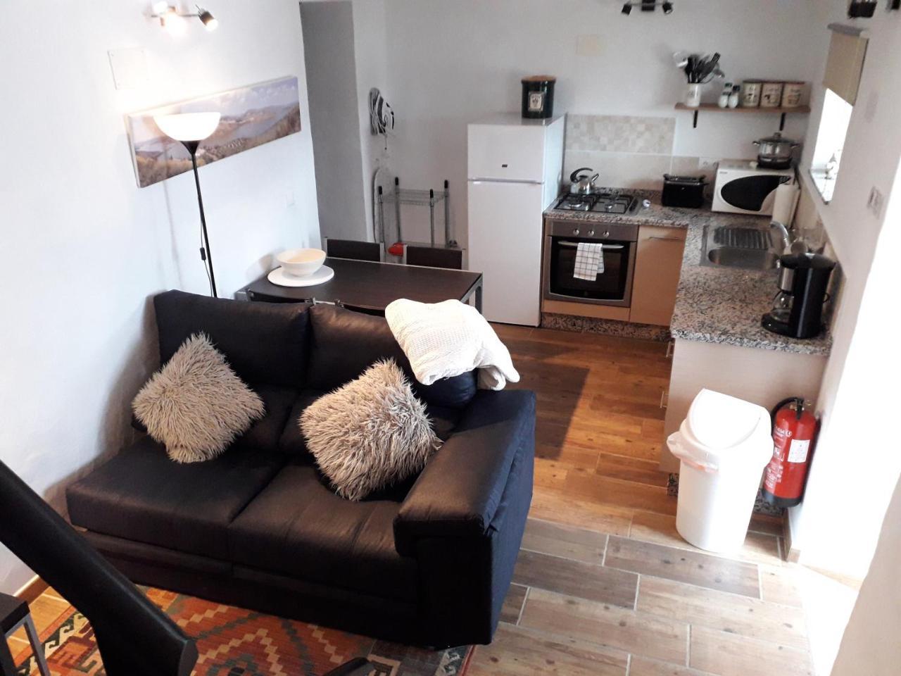 Iznájar Kayenne Holiday Rentals מראה חיצוני תמונה